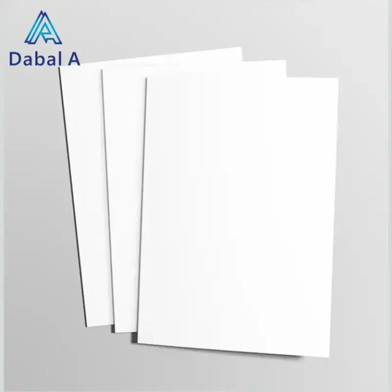 1735883827733683709985136640